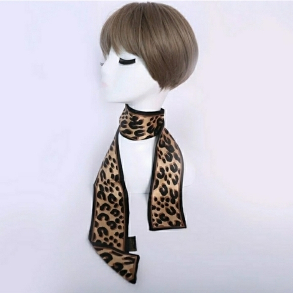 New Red Leopard print Silk Skinny Scarf Twilly - Picture 6 of 8